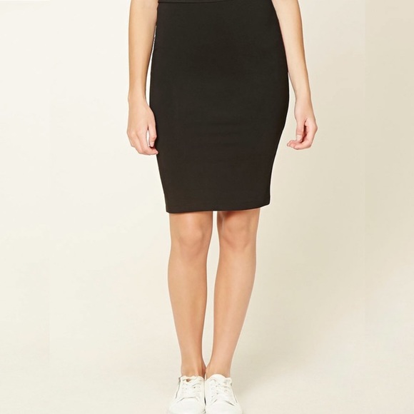 Forever 21 Dresses & Skirts - Forever 21 Stretch Knit Pencil Skirt